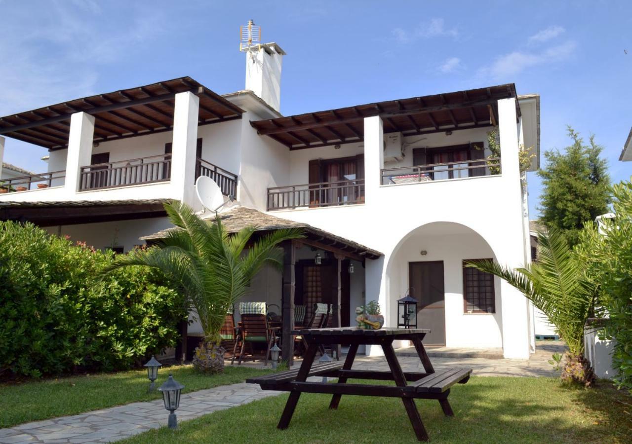 Harmony Seaside Apartments Koropi Esterno foto